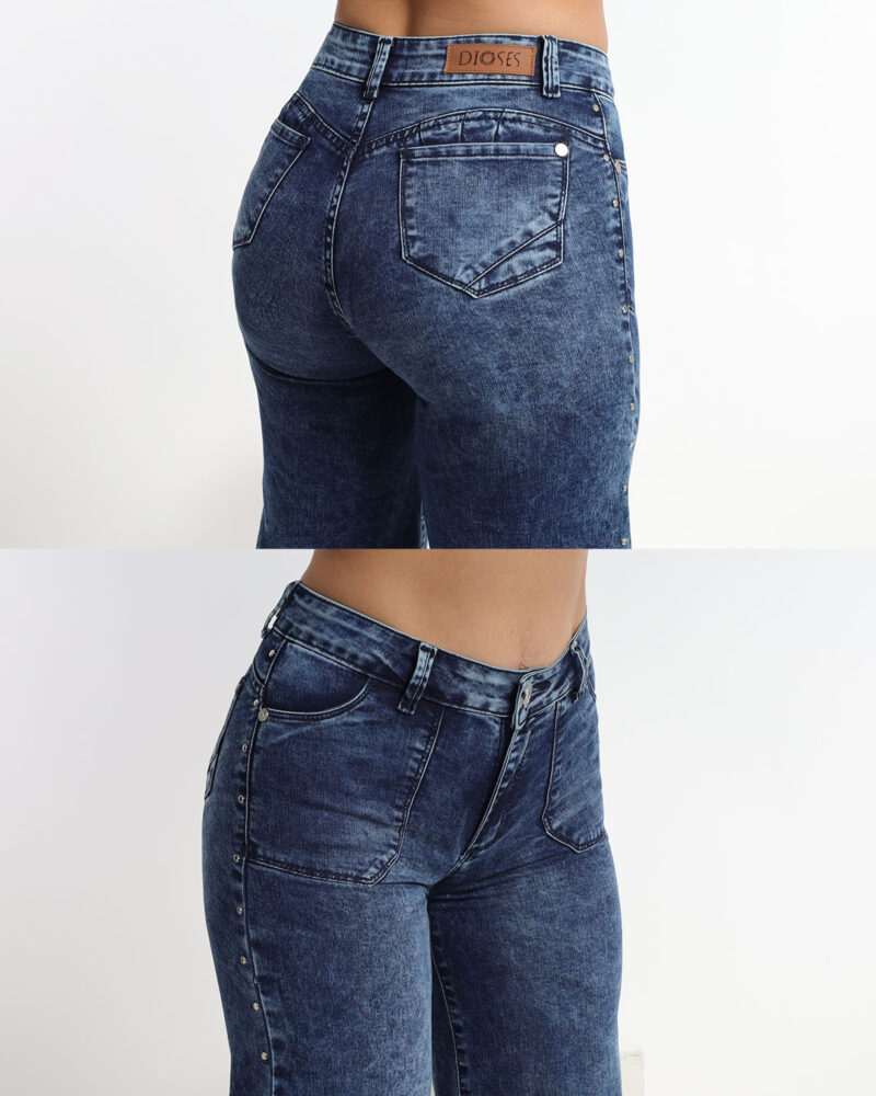 Giulia Blue con tachas
