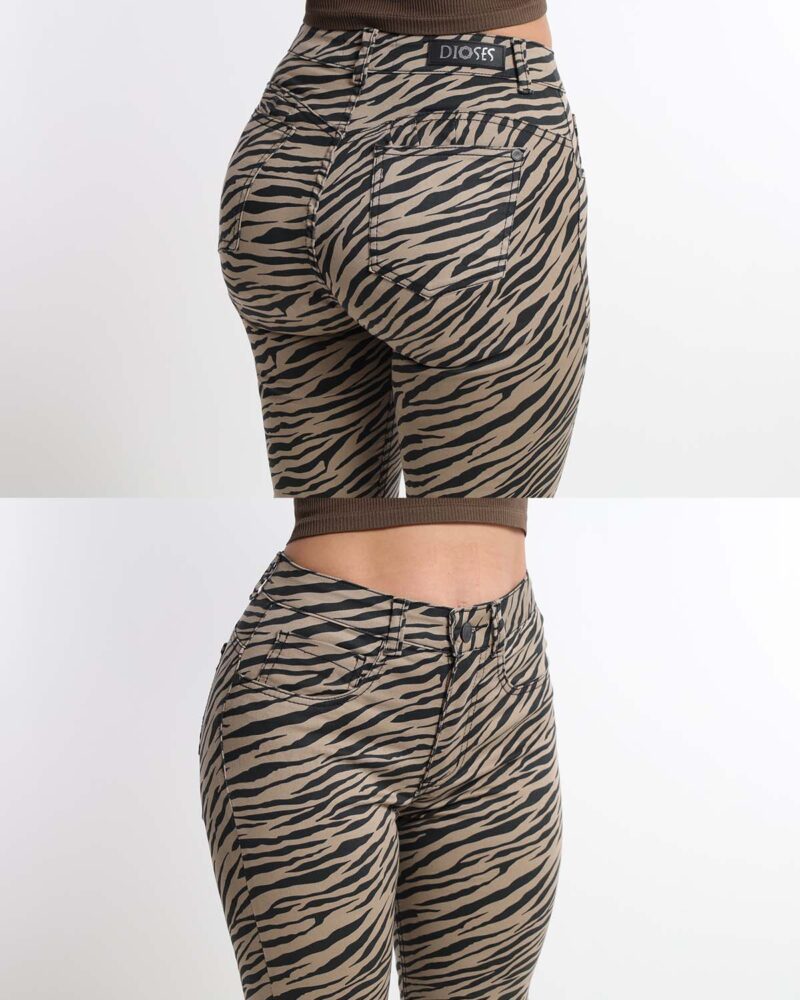 Clara Print